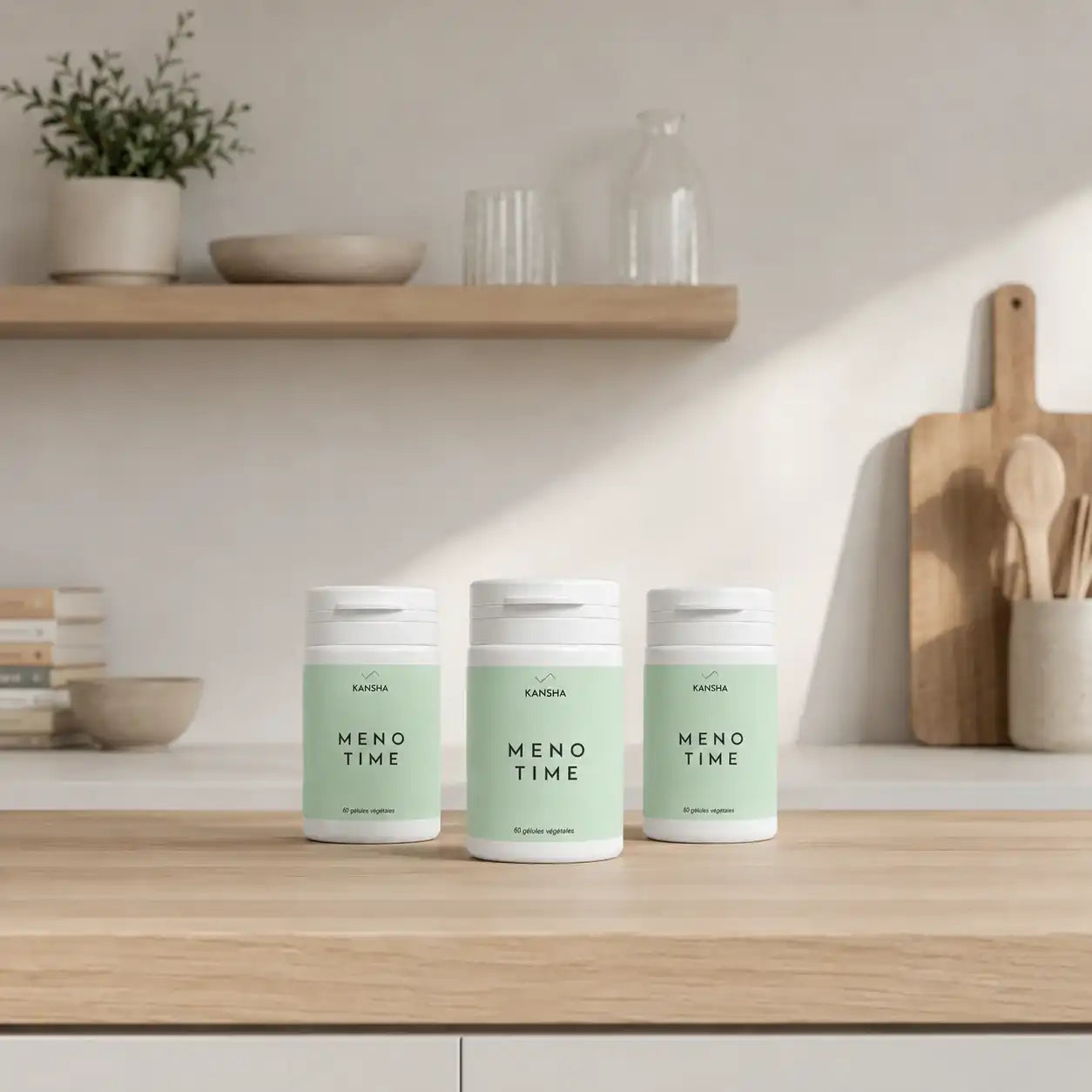Complément alimentaire KANSHA MENO TIME – formule à base de pollen, sauge, eschscholtzia et vitamine B6 pour le confort hormonal et l’équilibre féminin