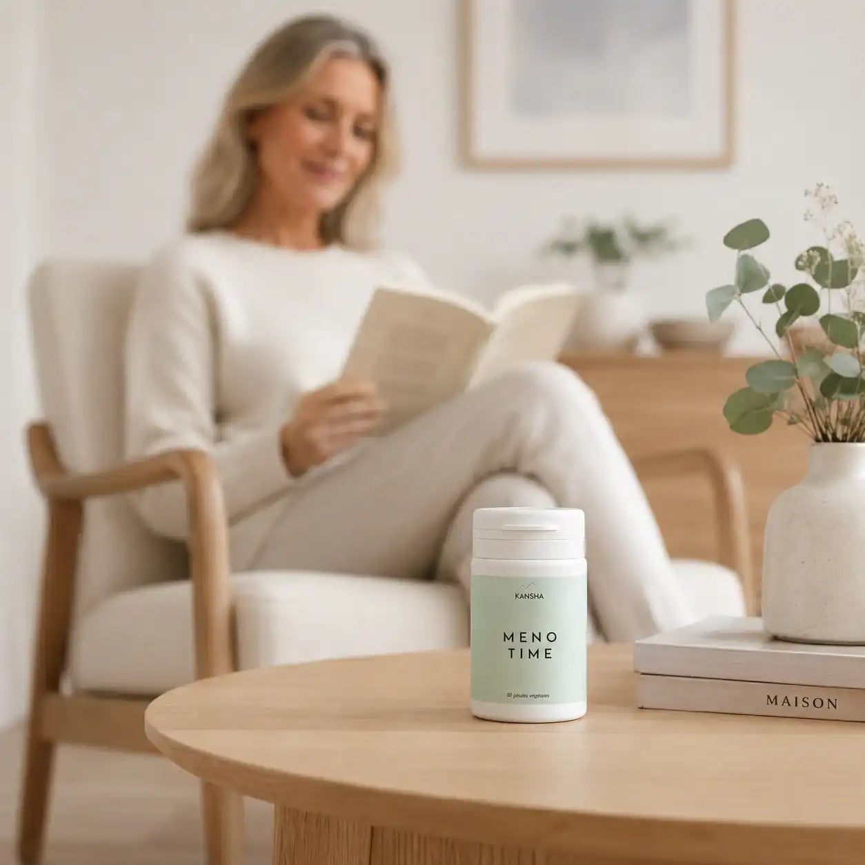 Complément alimentaire KANSHA MENO TIME – formule à base de pollen, sauge, eschscholtzia et vitamine B6 pour le confort hormonal et l’équilibre féminin