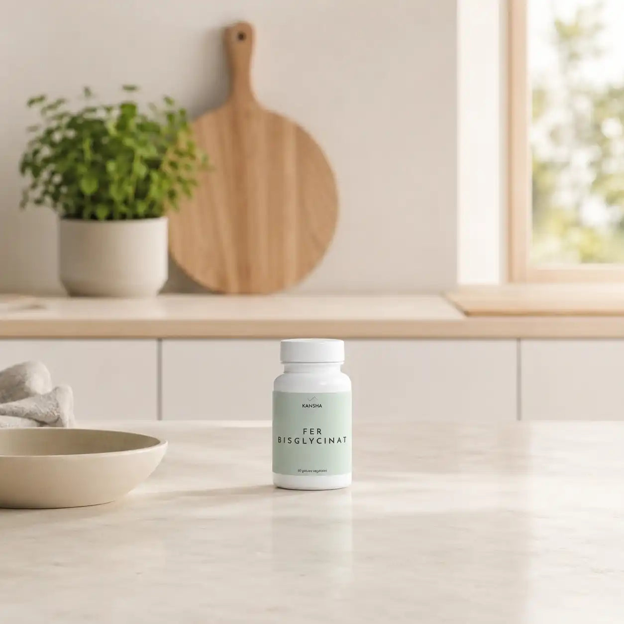 Complément alimentaire KANSHA au fer bisglycinate, apportant 14 mg de fer par dose, en 60 gélules.