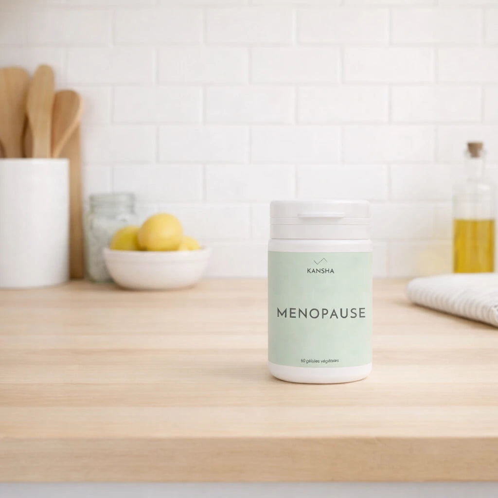 complément MENOPAUSE de KANSHA à base de sauge, pollen, eschscholtzia et vitamine B6 contre les symptômes de la ménopause